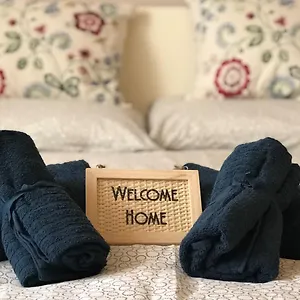 https://garden-house-near-the-tower.it-tuscanyhotel.com