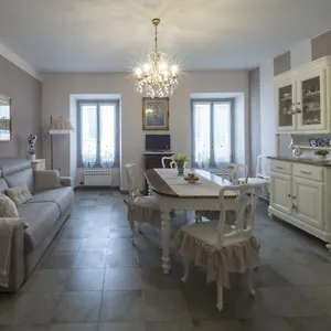 https://sweet-home-desenzano-del-garda.it-lombardy.com