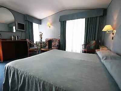 Hotel Excelsior Bay Malcesine Italy